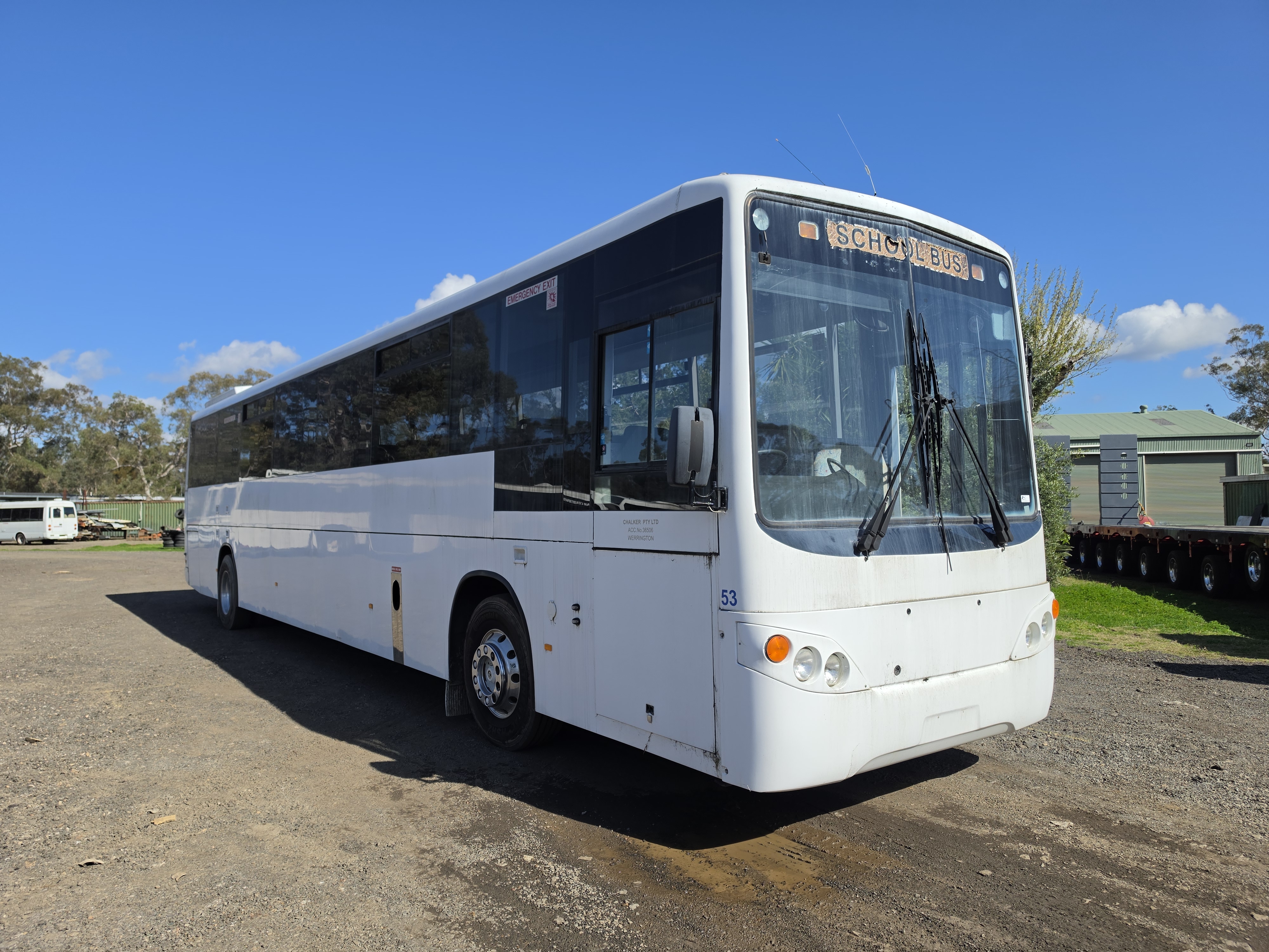 Volvo B7R photo 2